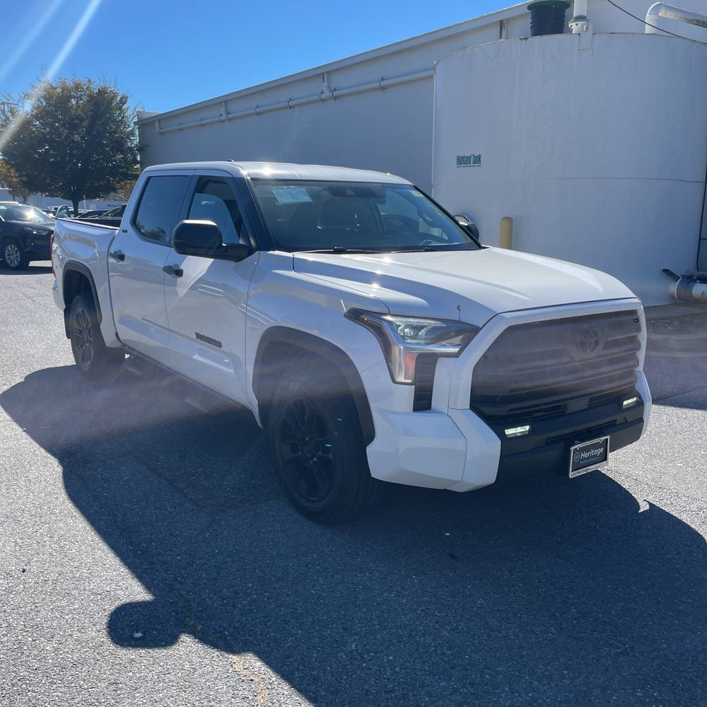 2024 Toyota Tundra SR5