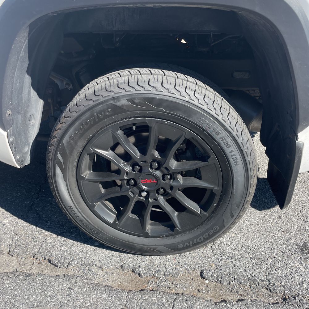 2024 Toyota Tundra SR5