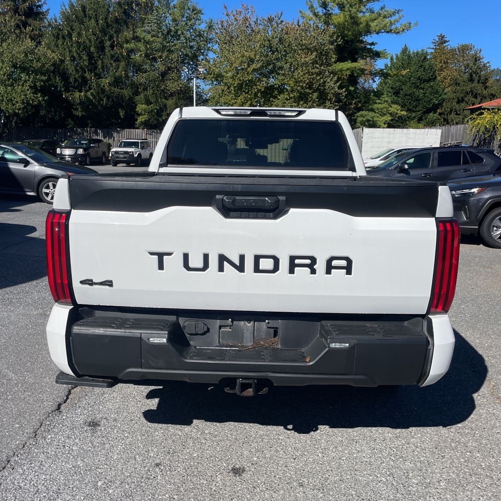 2024 Toyota Tundra SR5