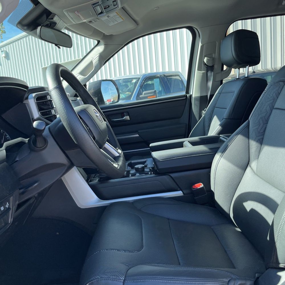 2023 Toyota Tundra SR5