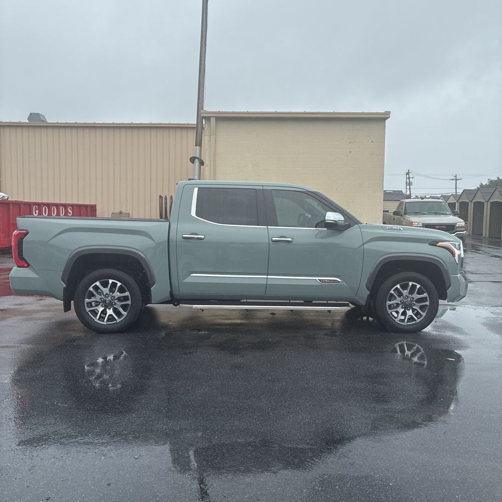 2025 Toyota Tundra 1794 Edition HV