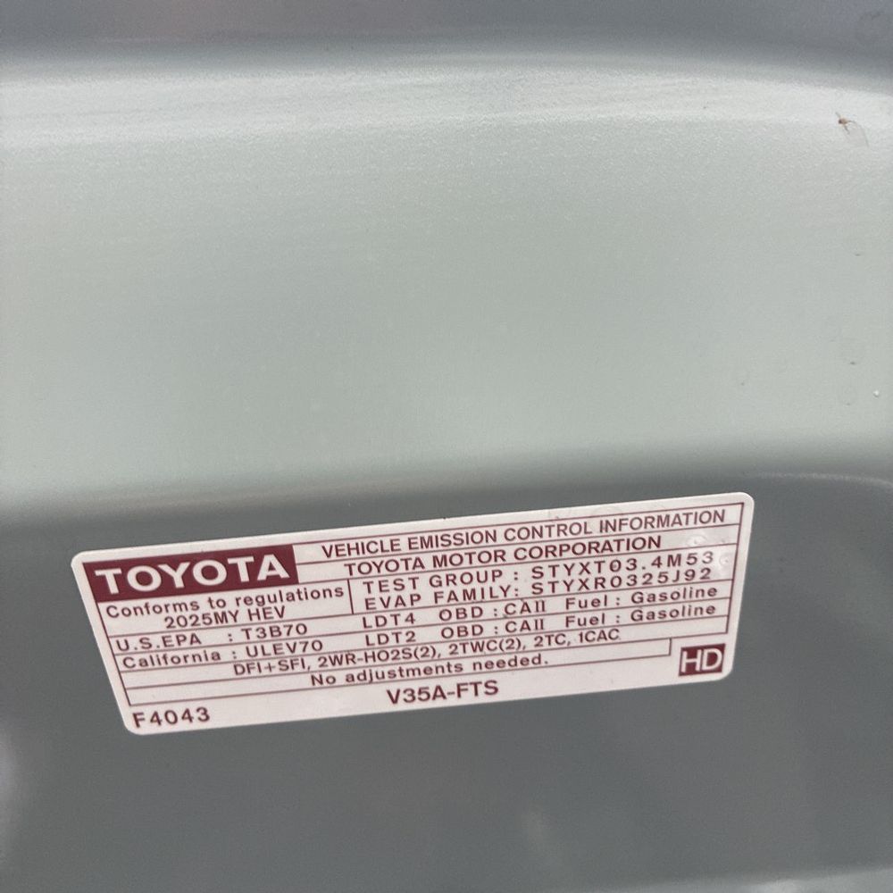 2025 Toyota Tundra 1794 Edition HV