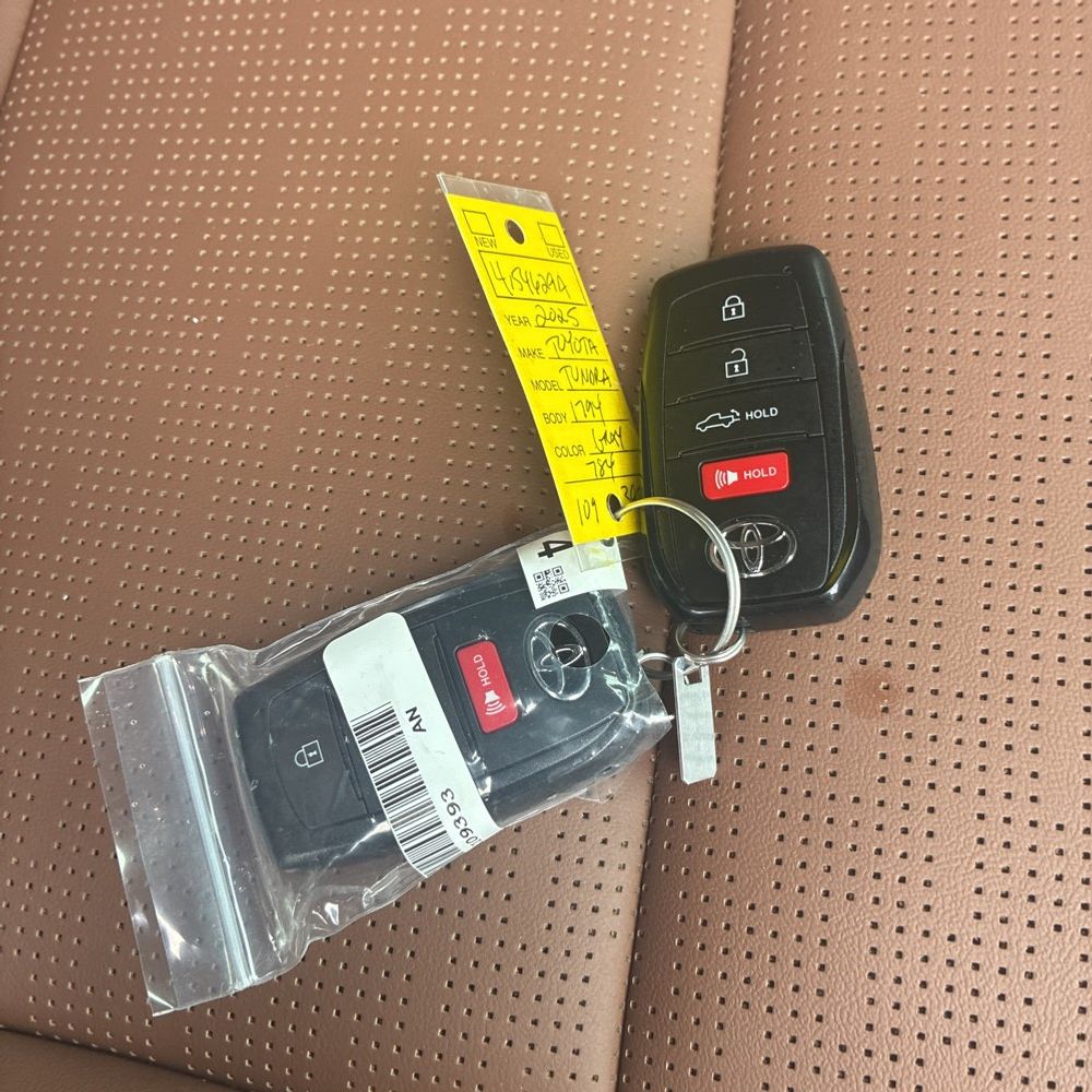 2025 Toyota Tundra 1794 Edition HV