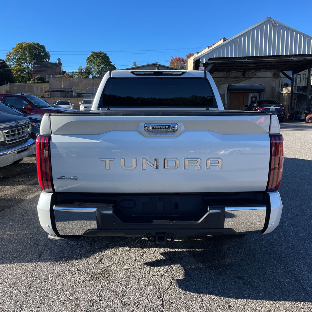 2024 Toyota Tundra 1794 Edition HV