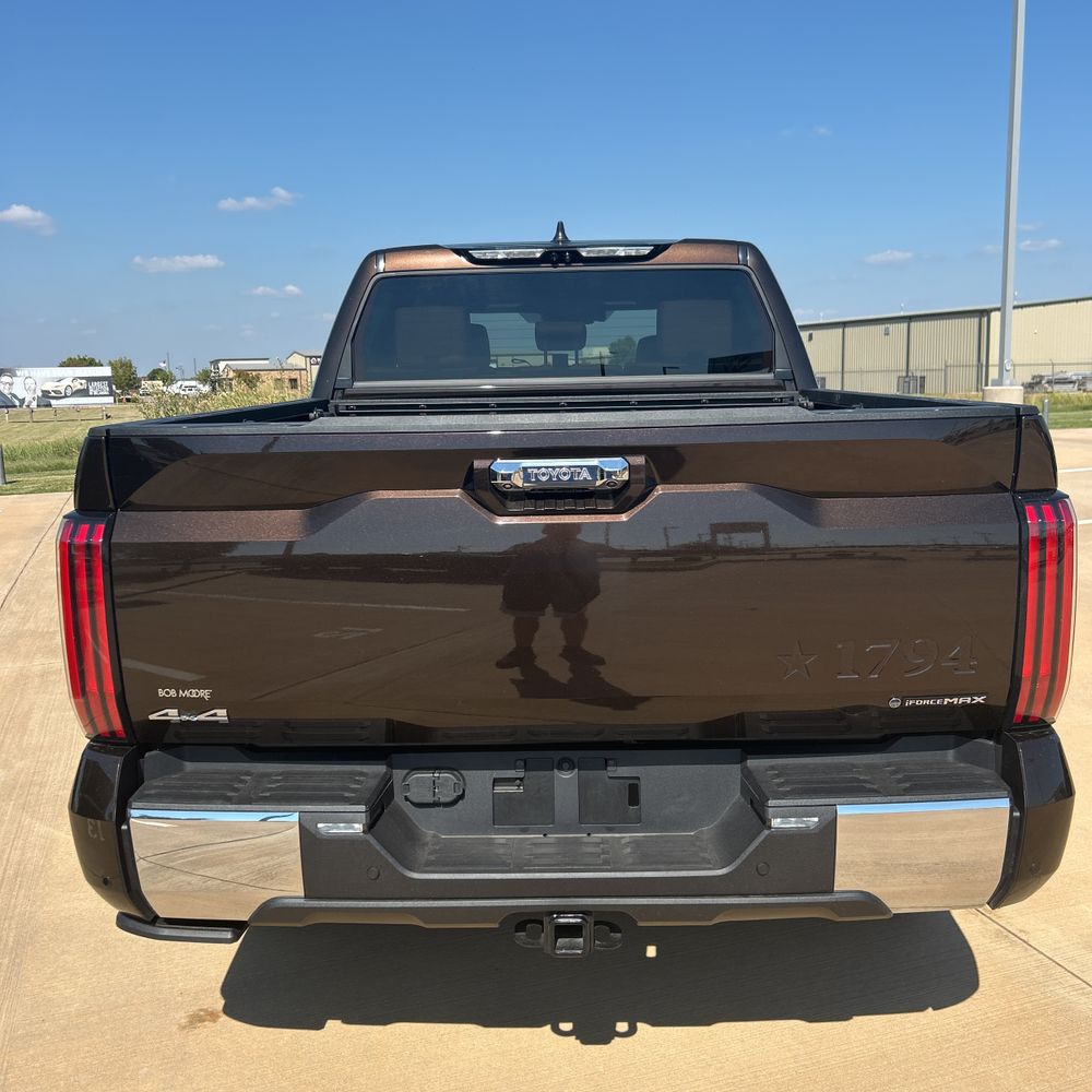 2025 Toyota Tundra 1794 Edition HV