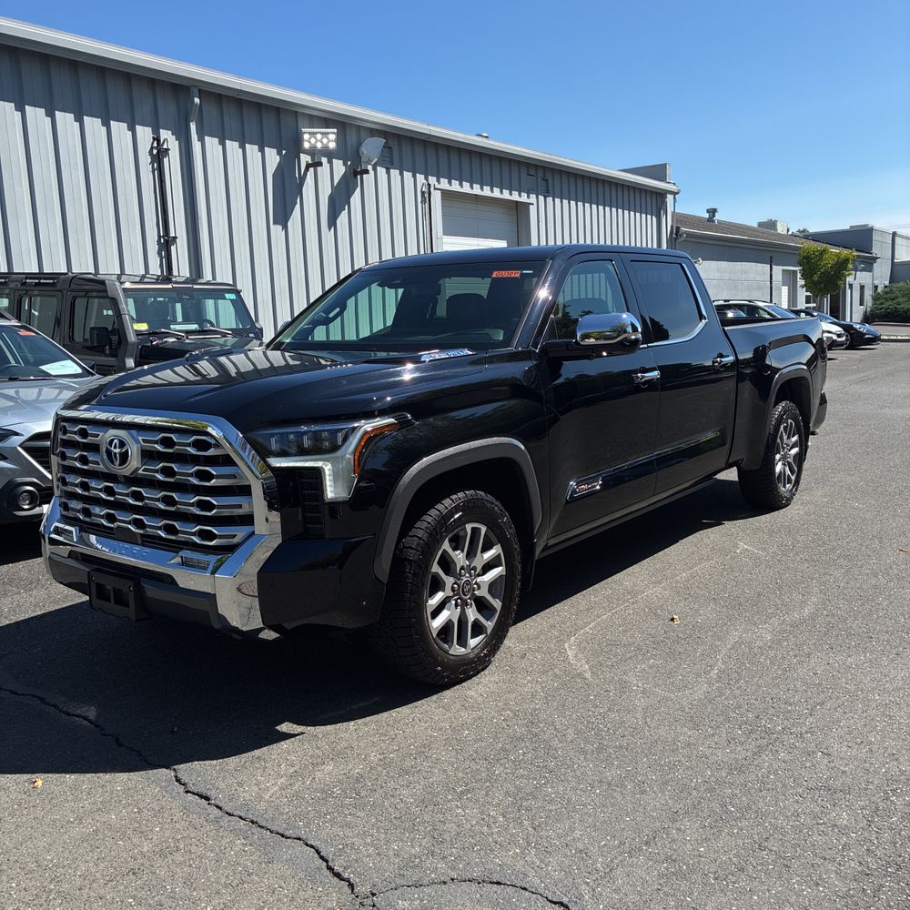 2023 Toyota Tundra 1794 Edition HV