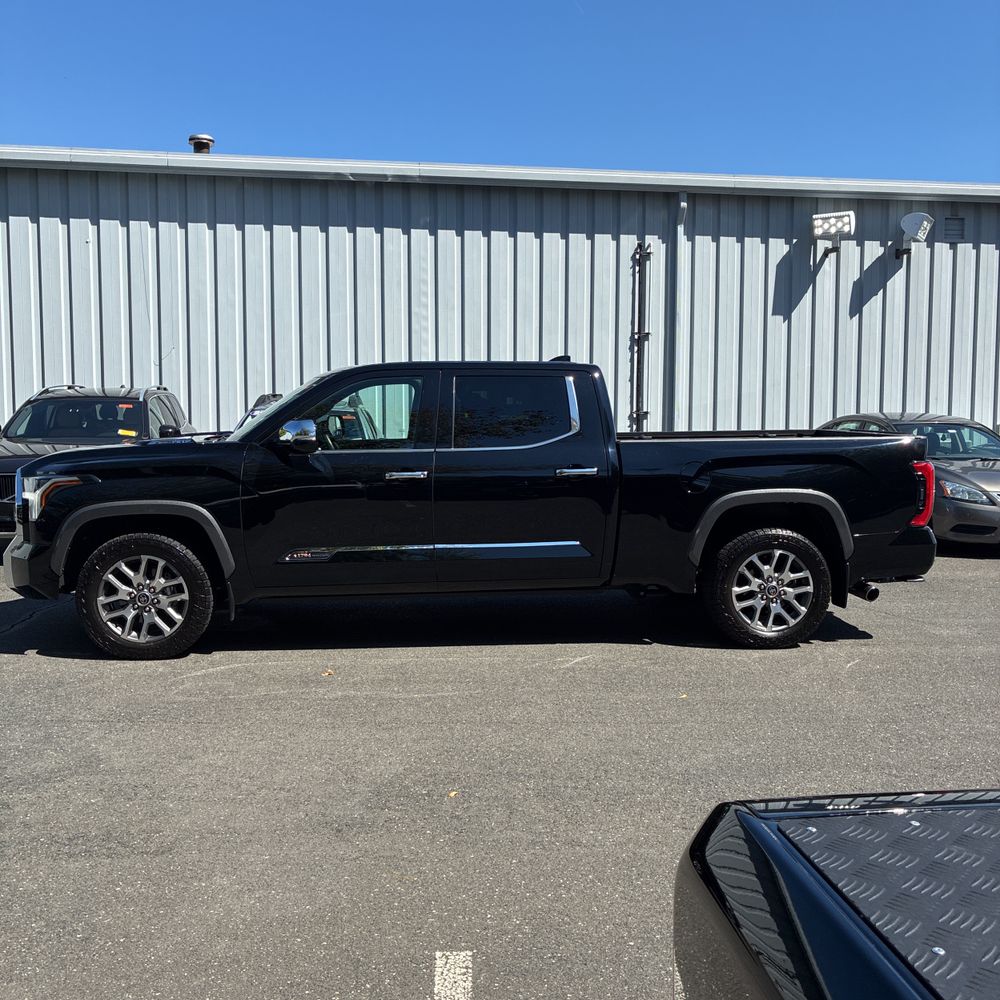 2023 Toyota Tundra 1794 Edition HV