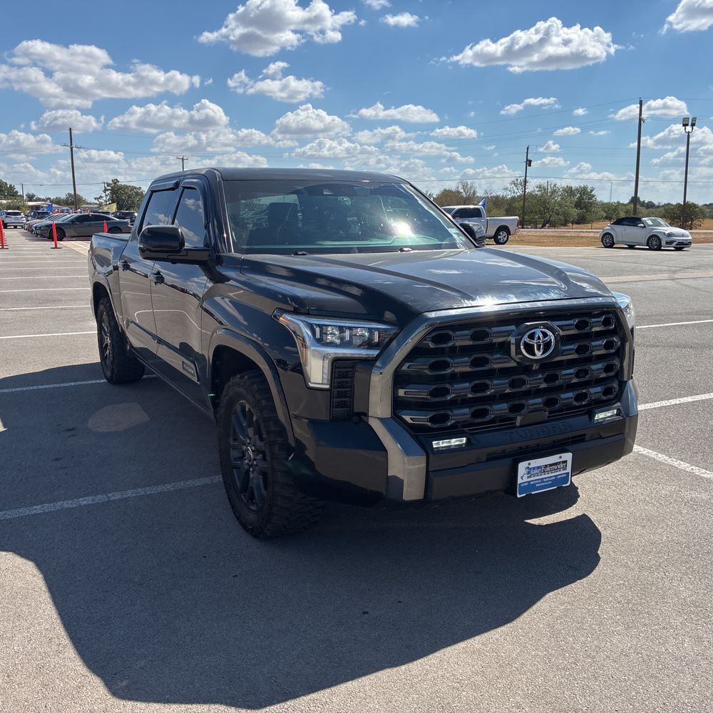 2022 Toyota Tundra Platinum