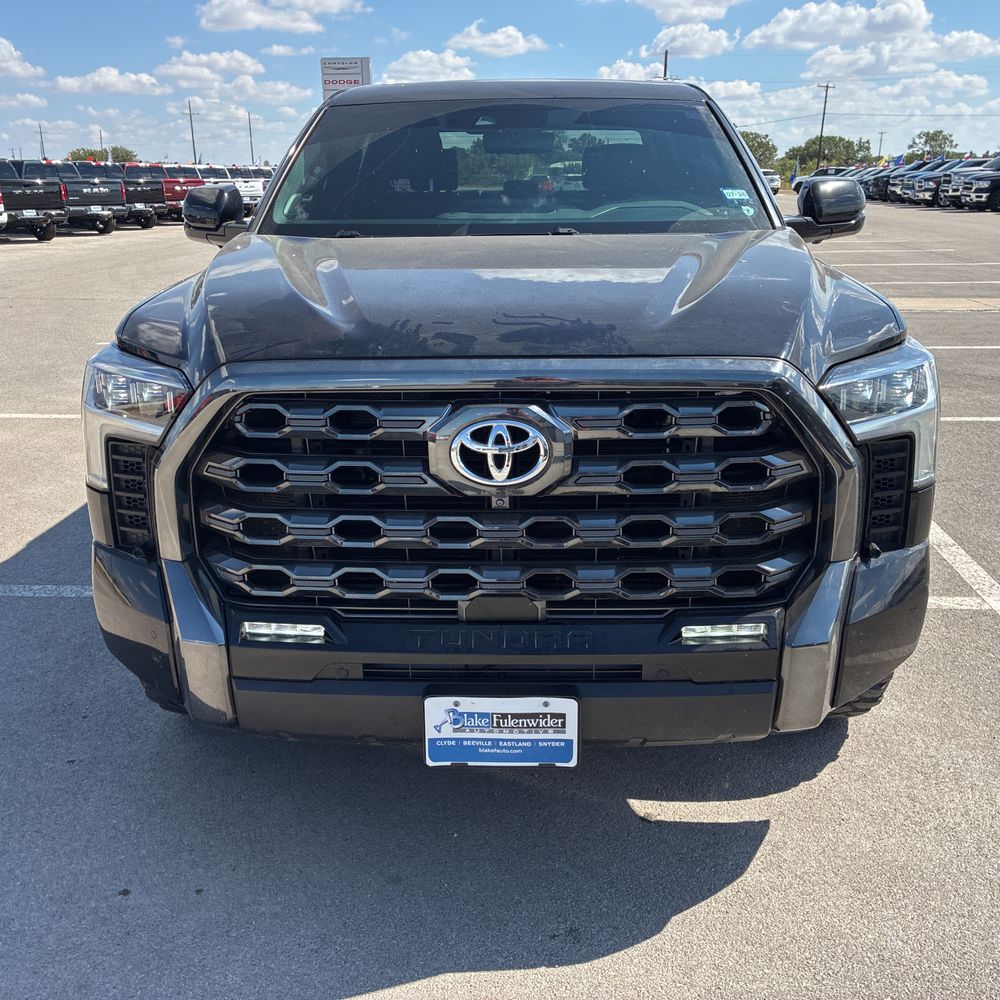 2022 Toyota Tundra Platinum