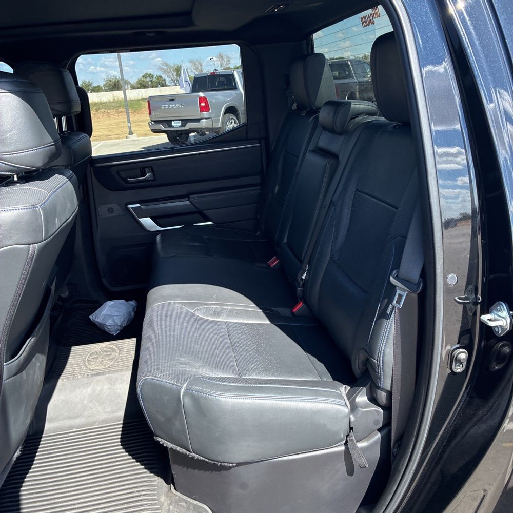 2022 Toyota Tundra Platinum