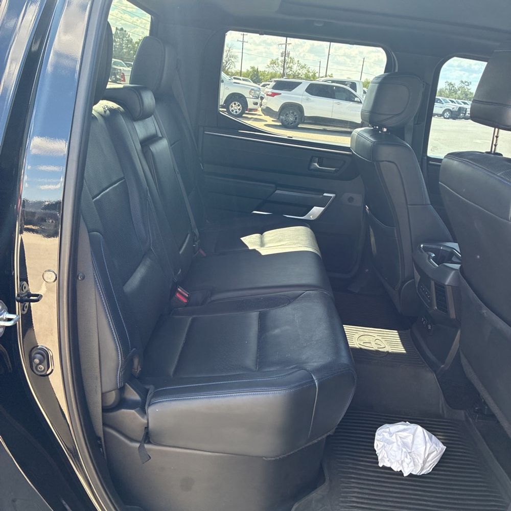 2022 Toyota Tundra Platinum