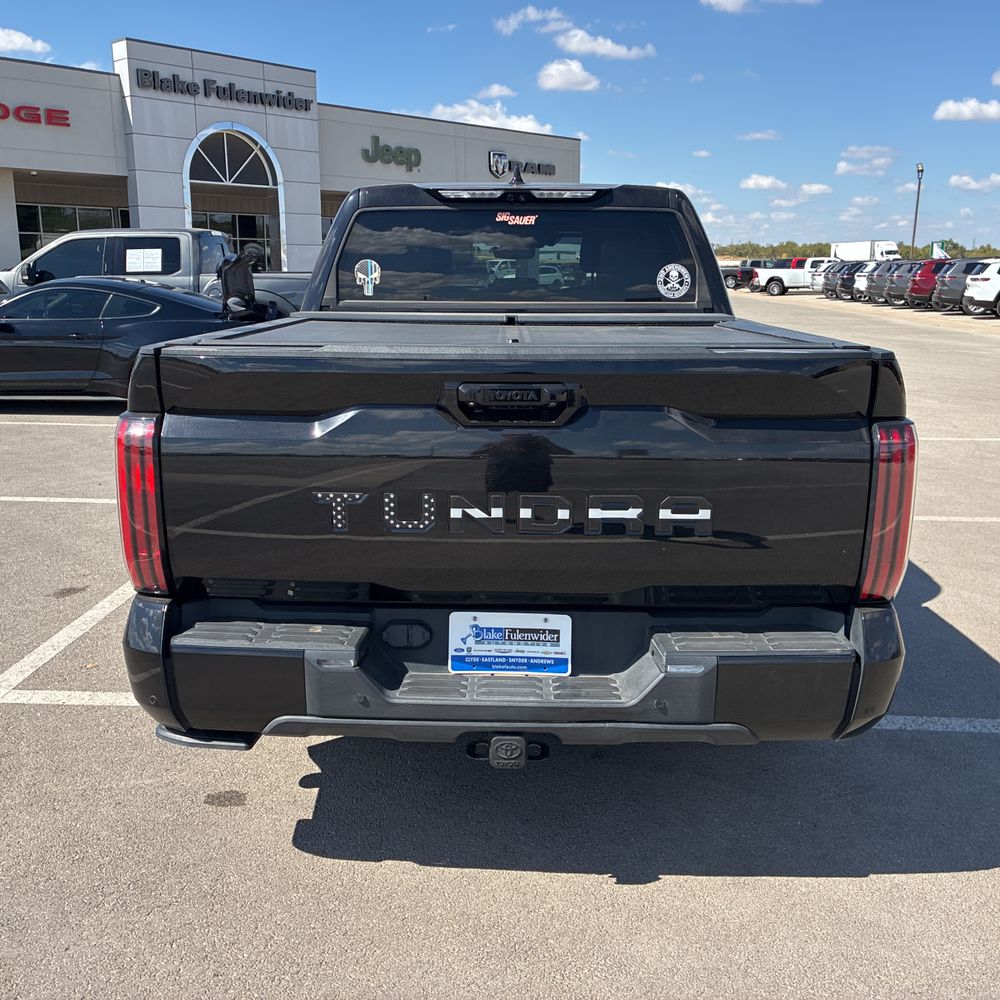 2022 Toyota Tundra Platinum
