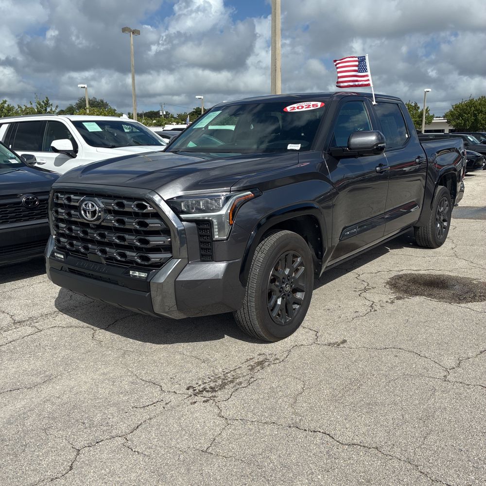 2025 Toyota Tundra Platinum