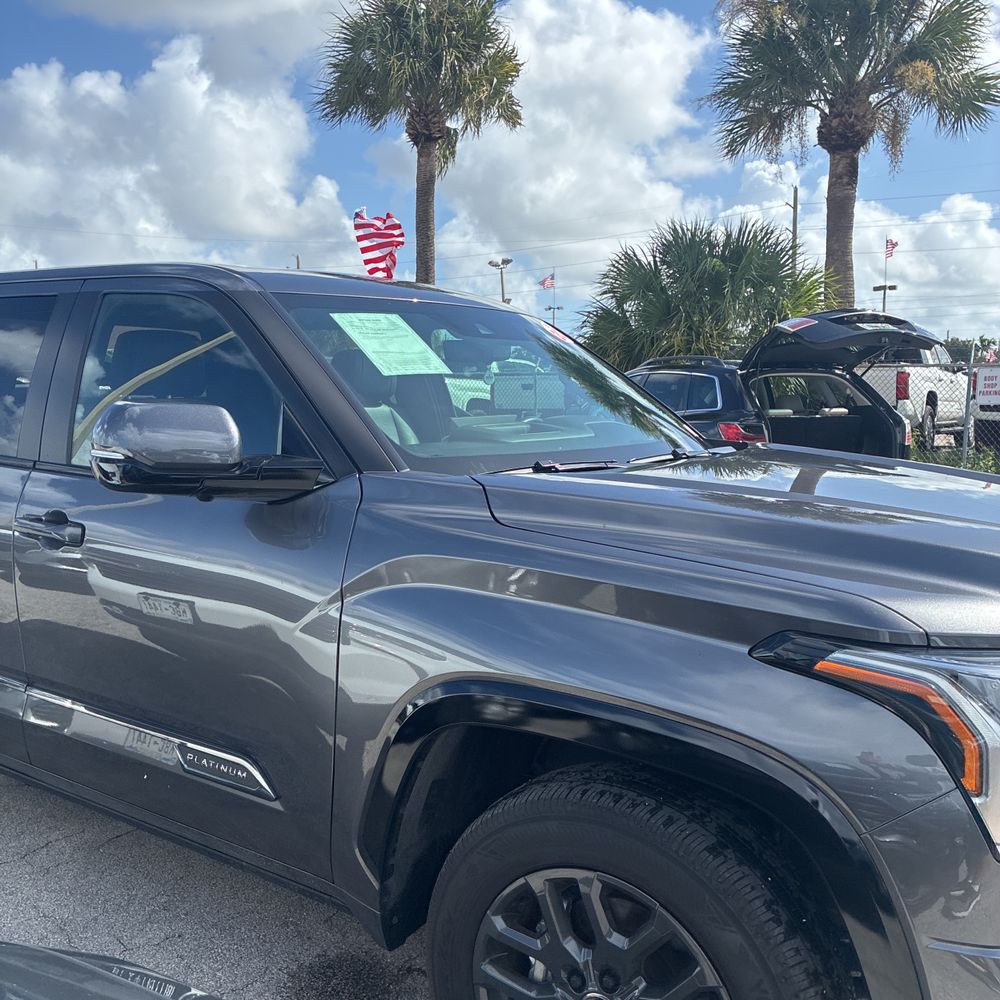 2025 Toyota Tundra Platinum