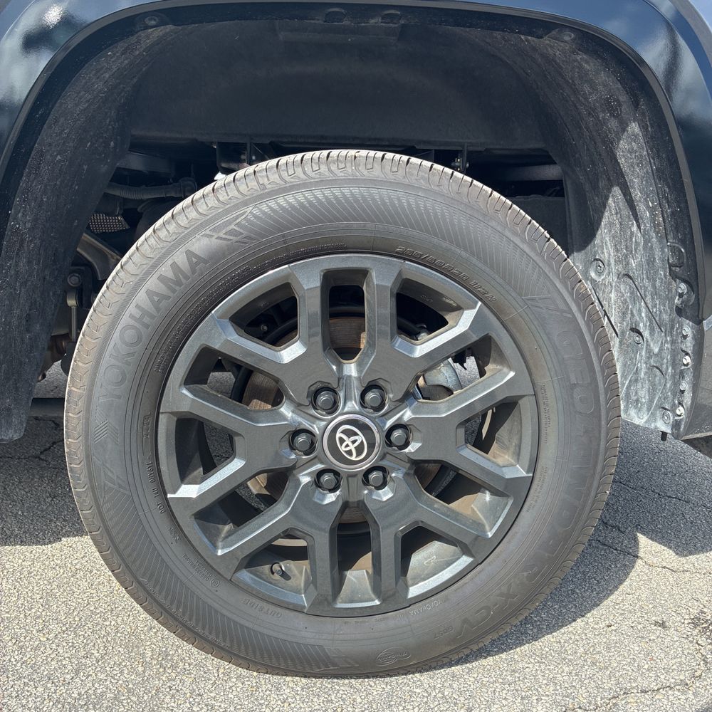 2025 Toyota Tundra Platinum