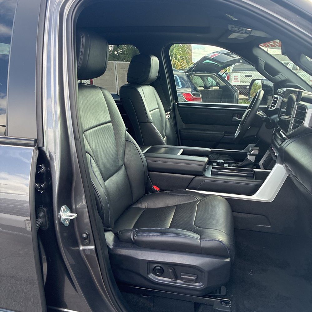 2025 Toyota Tundra Platinum