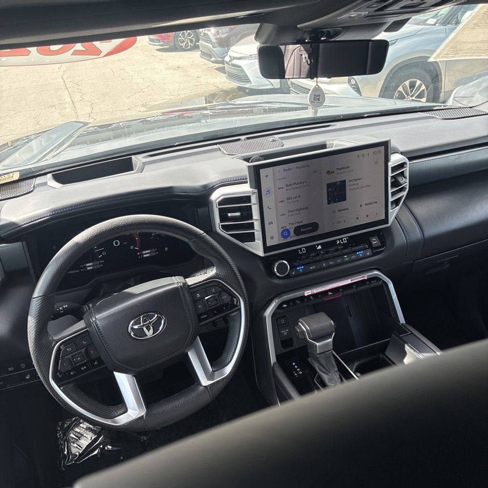 2025 Toyota Tundra Platinum