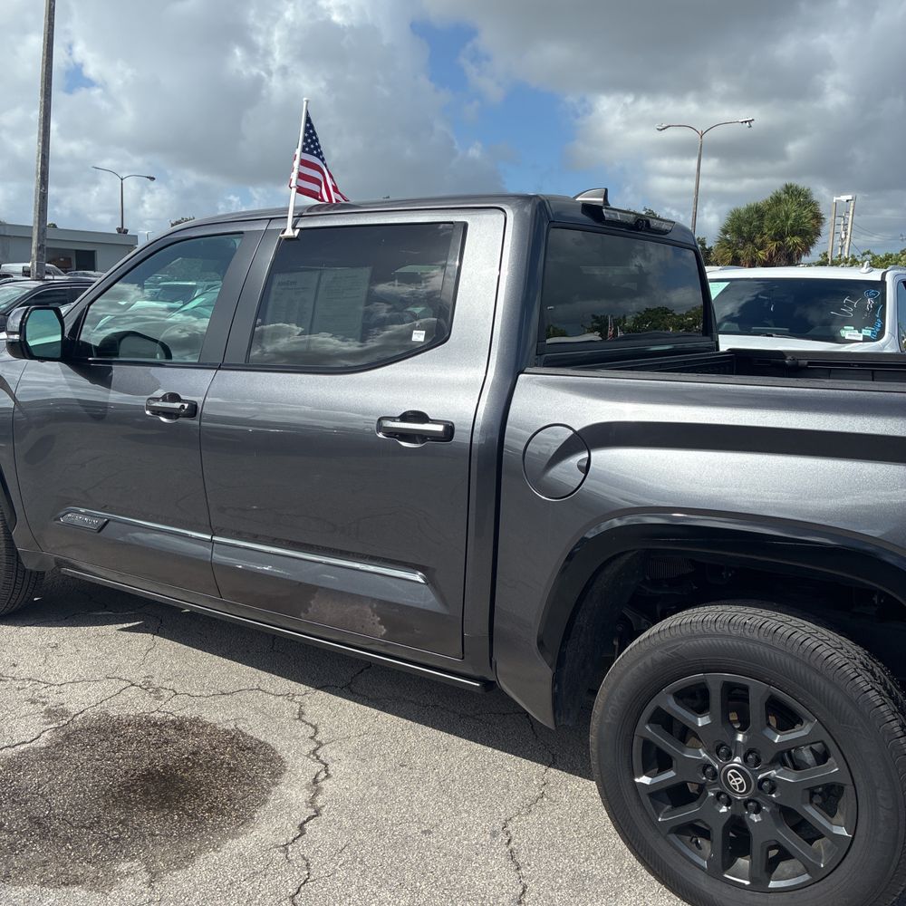 2025 Toyota Tundra Platinum