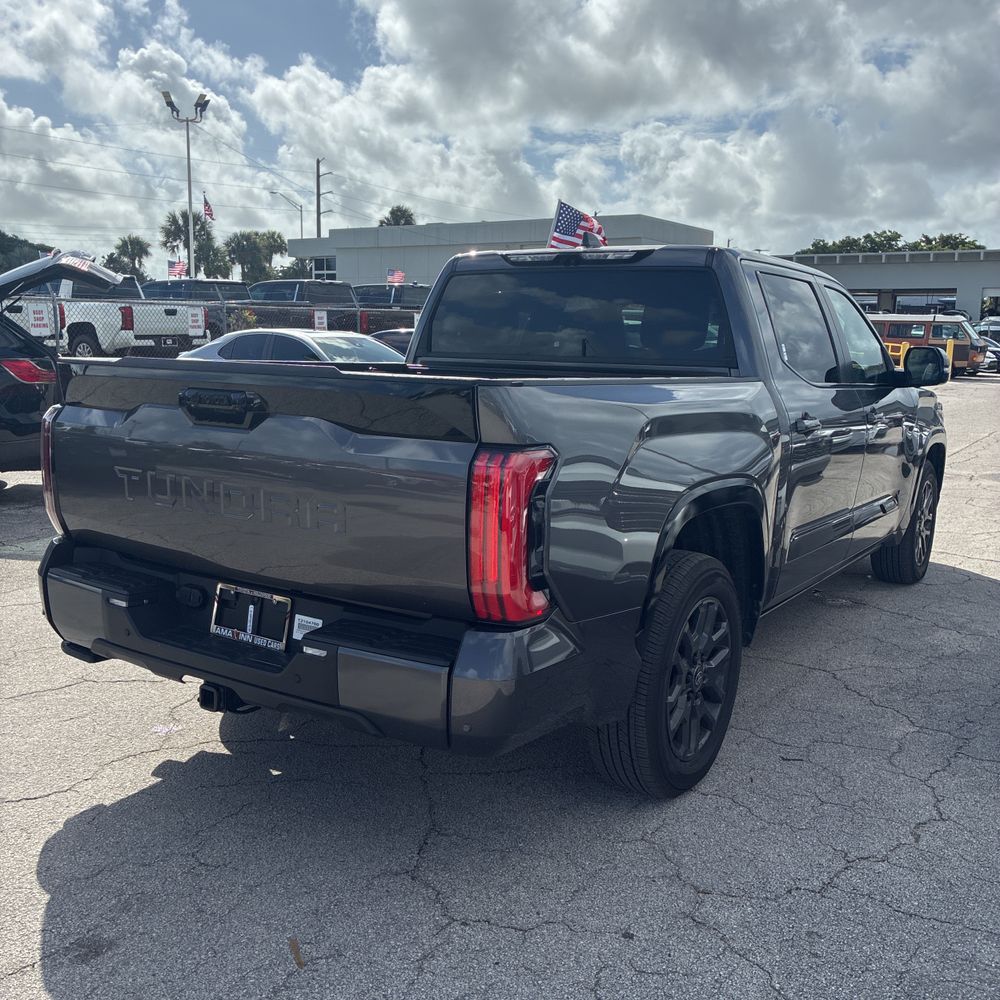 2025 Toyota Tundra Platinum