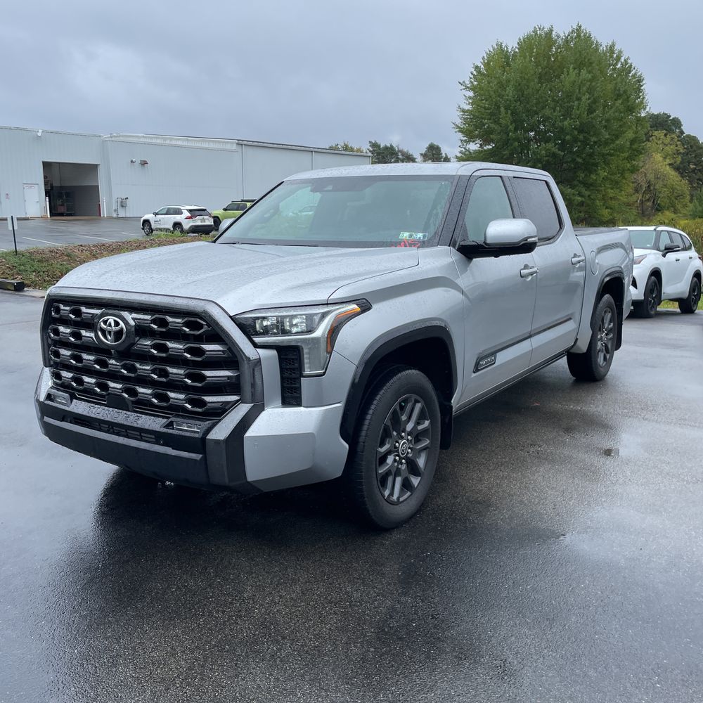 2023 Toyota Tundra Platinum