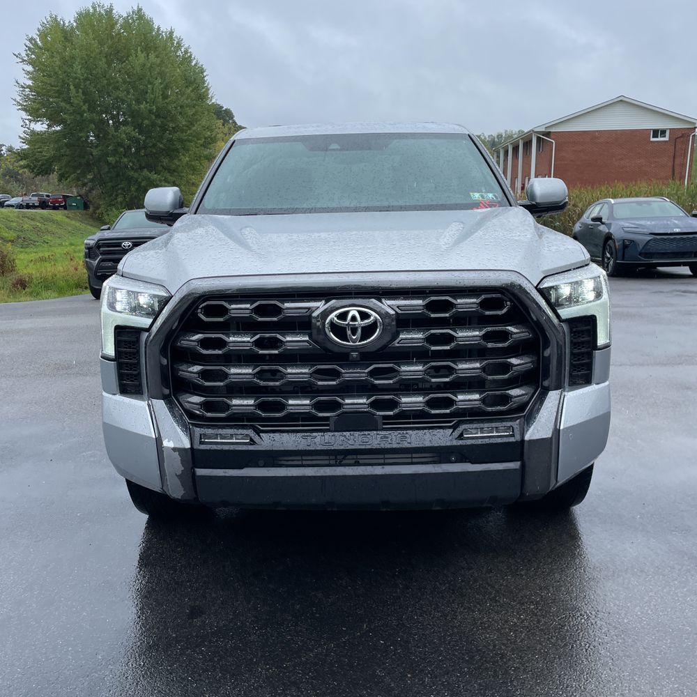 2023 Toyota Tundra Platinum