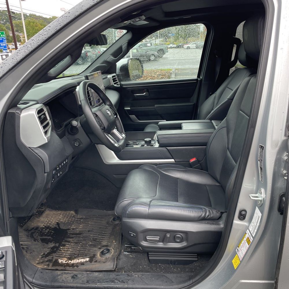 2023 Toyota Tundra Platinum
