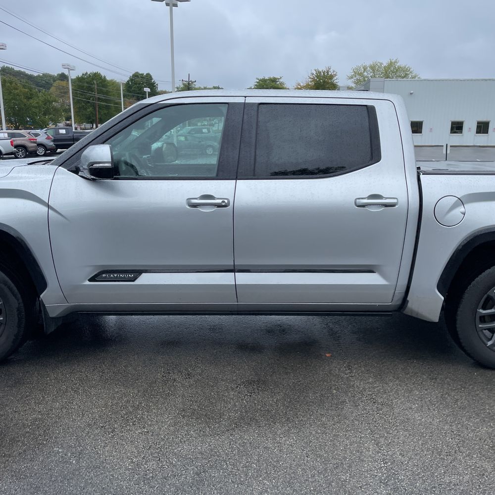 2023 Toyota Tundra Platinum