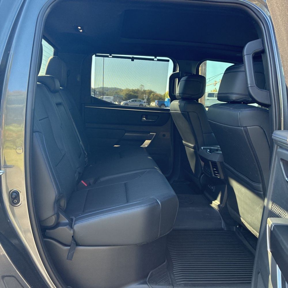 2024 Toyota Tundra Platinum
