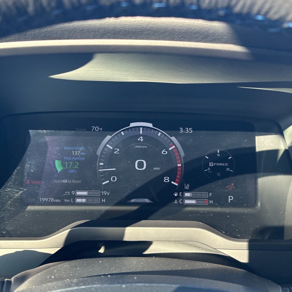 2024 Toyota Tundra Platinum
