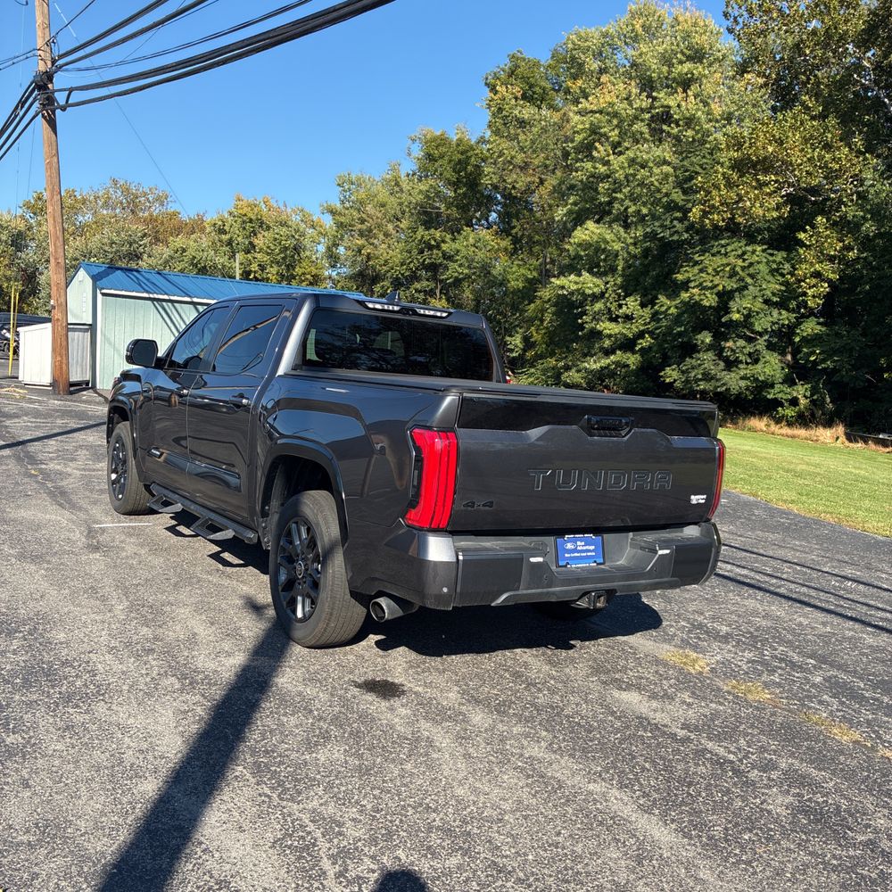2024 Toyota Tundra Platinum