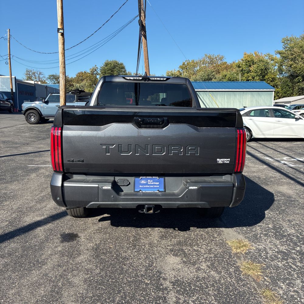 2024 Toyota Tundra Platinum