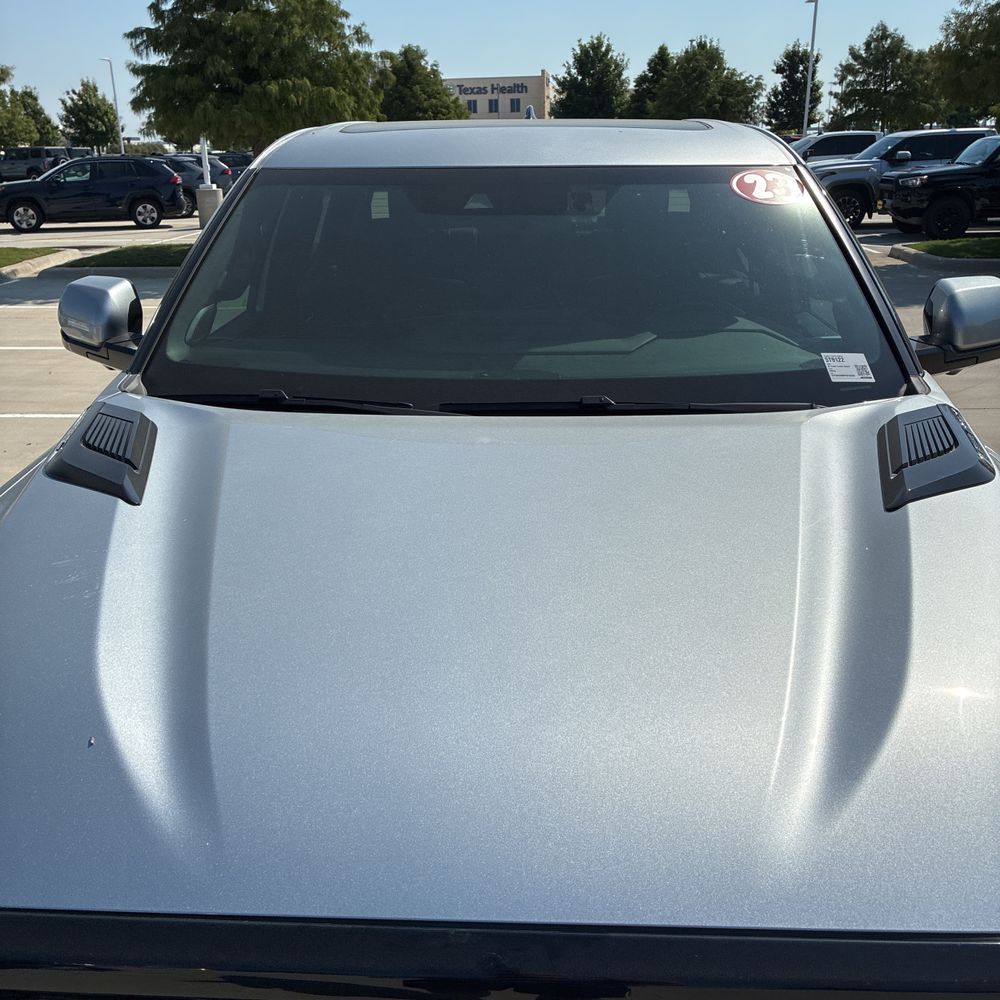 2023 Toyota Tundra Platinum HV