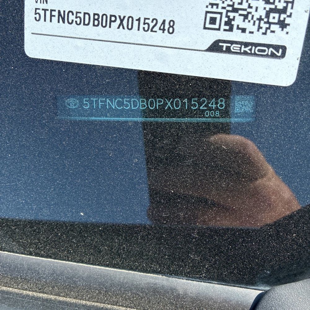 2023 Toyota Tundra Platinum HV