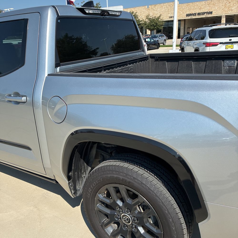 2023 Toyota Tundra Platinum HV
