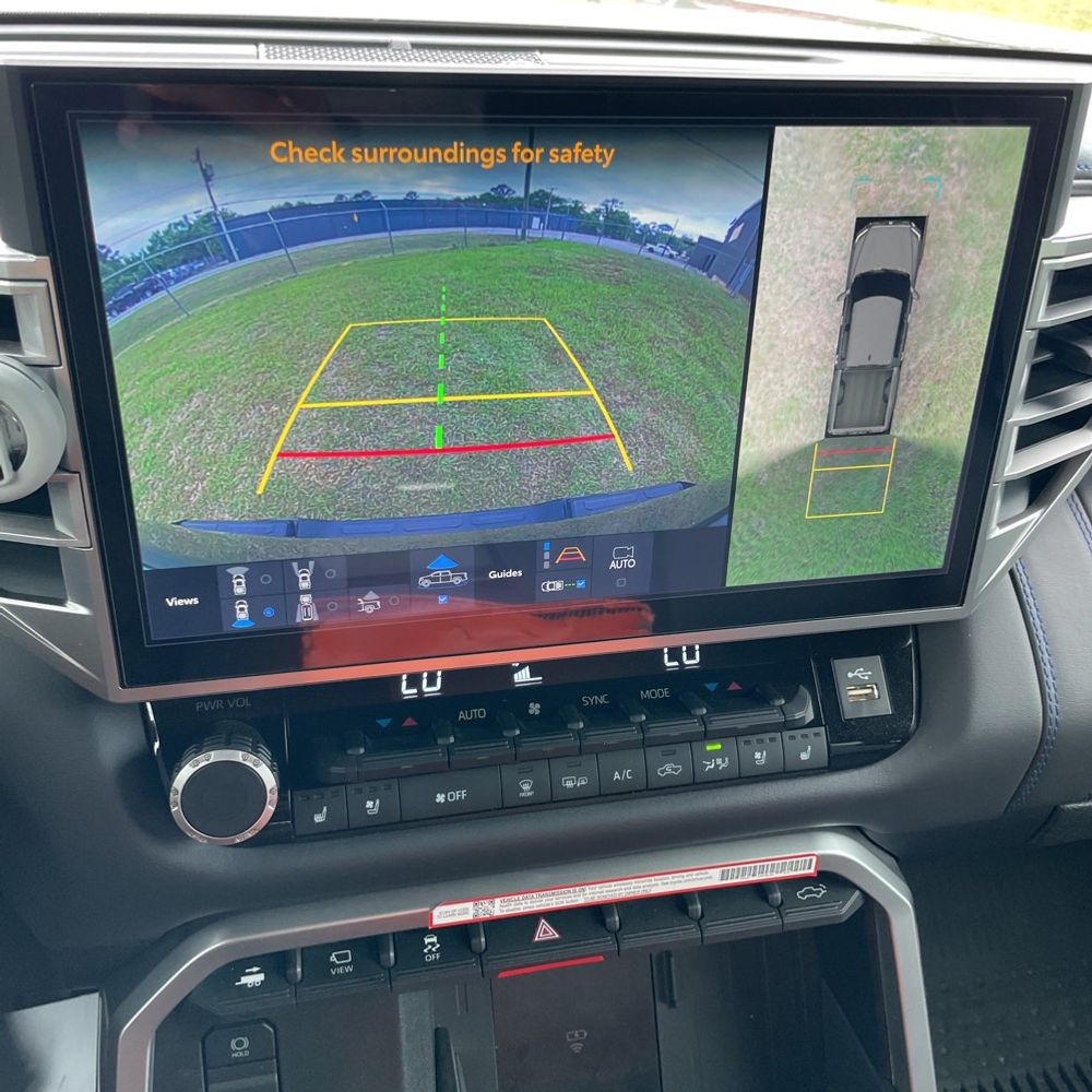 2025 Toyota Tundra Platinum HV