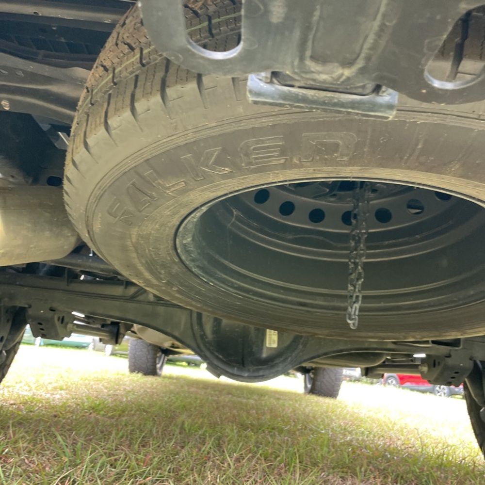 2025 Toyota Tundra Platinum HV