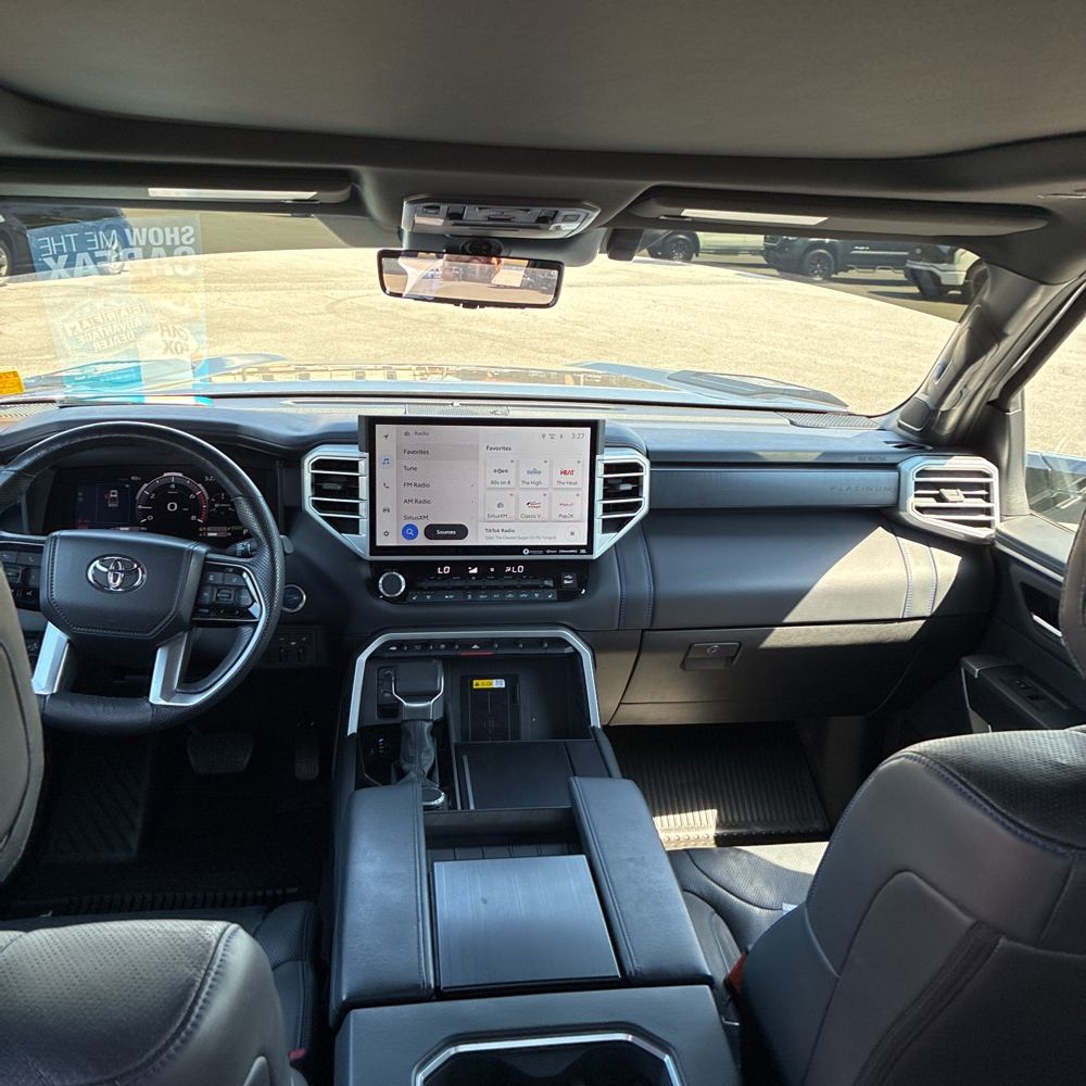 2022 Toyota Tundra Platinum HV