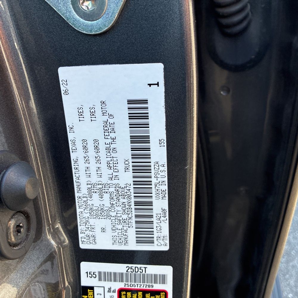 2022 Toyota Tundra Platinum HV