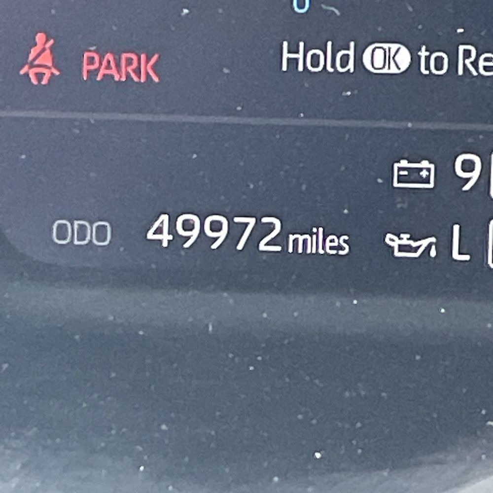 2023 Toyota Tundra Platinum HV