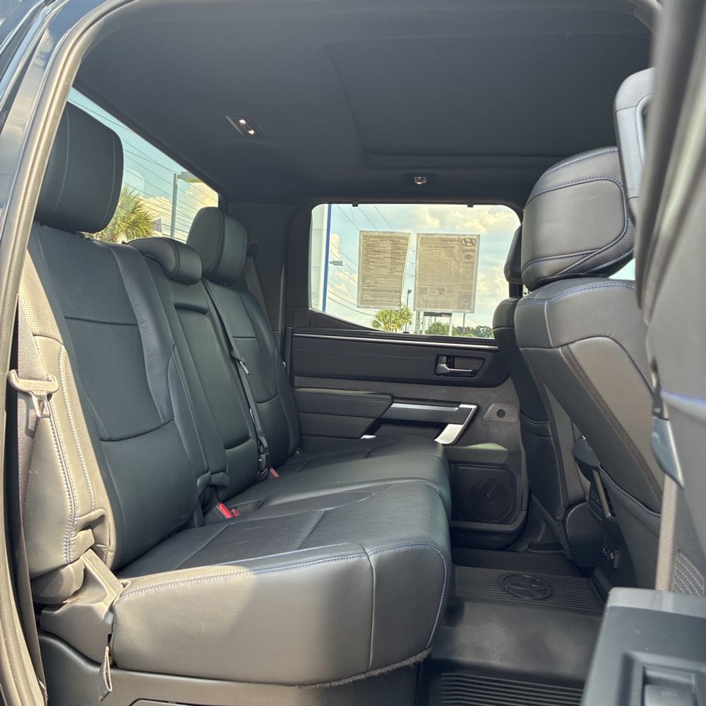 2024 Toyota Tundra Platinum HV