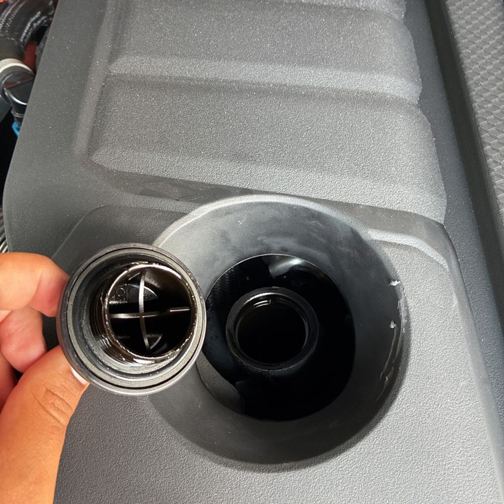 2024 Toyota Tundra Platinum HV