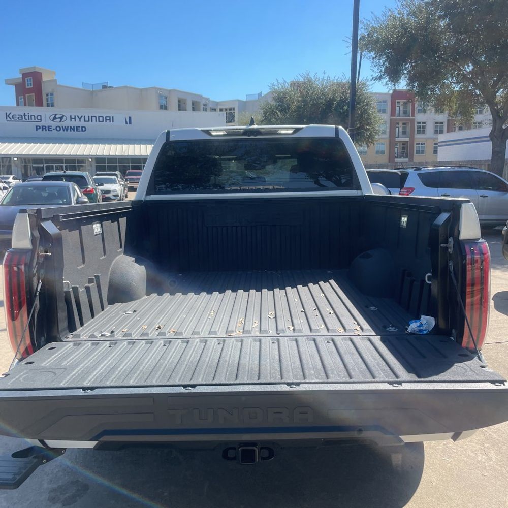 2024 Toyota Tundra Platinum HV
