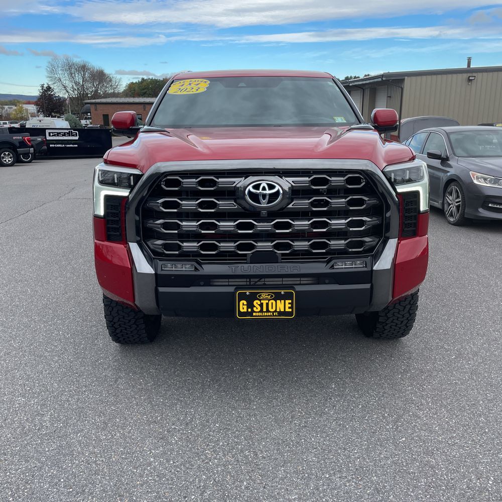 2023 Toyota Tundra Platinum HV