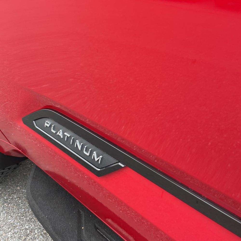 2023 Toyota Tundra Platinum HV