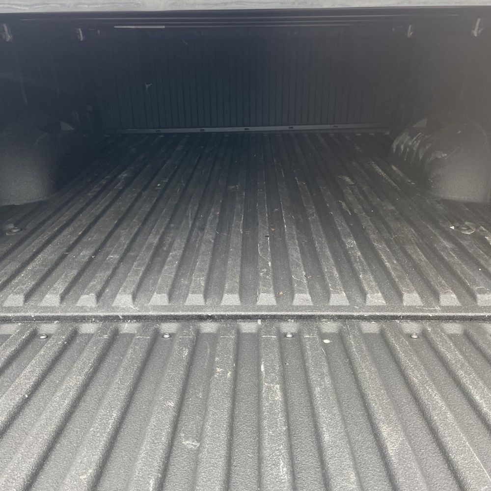 2023 Toyota Tundra Platinum HV