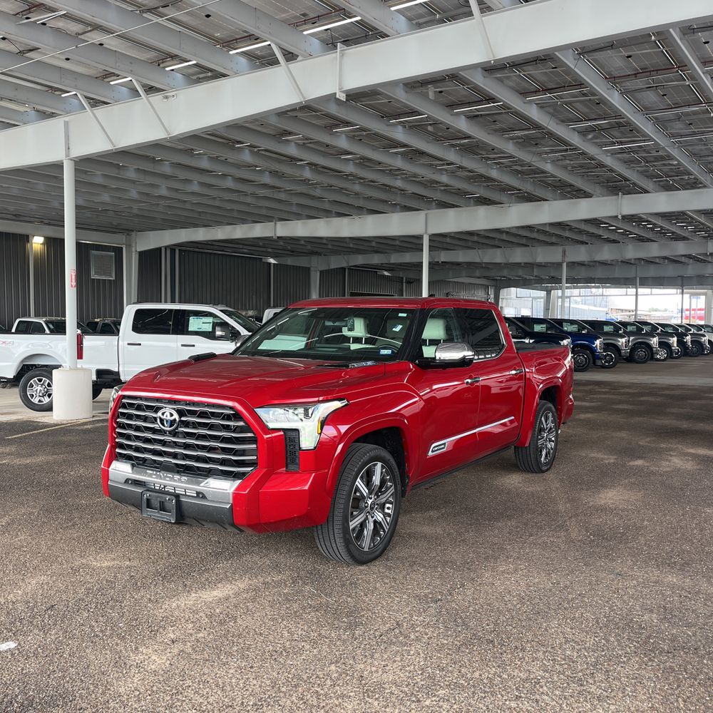 2023 Toyota Tundra Capstone HV