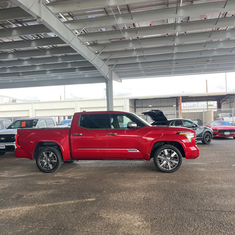 2023 Toyota Tundra Capstone HV