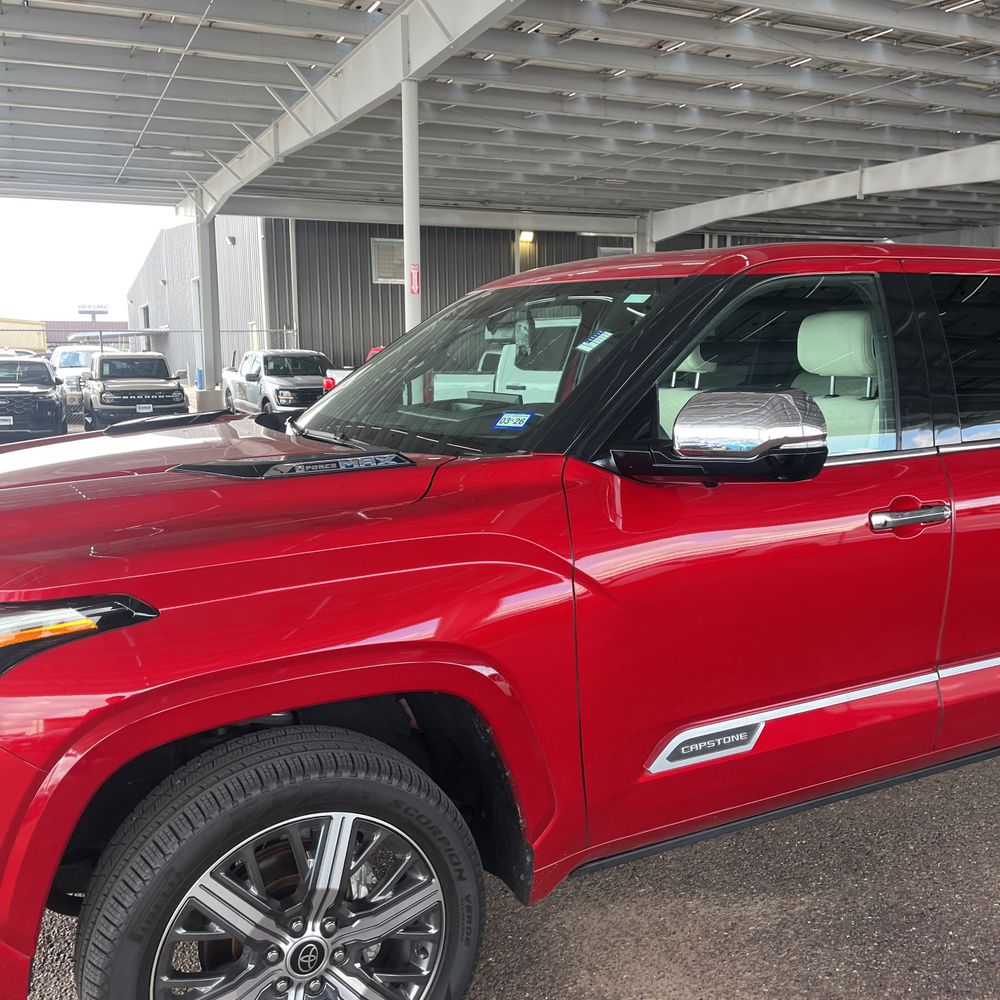 2023 Toyota Tundra Capstone HV
