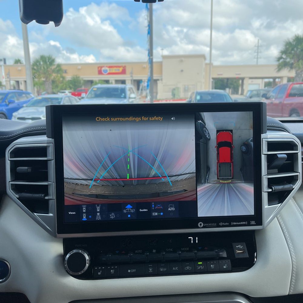 2023 Toyota Tundra Capstone HV