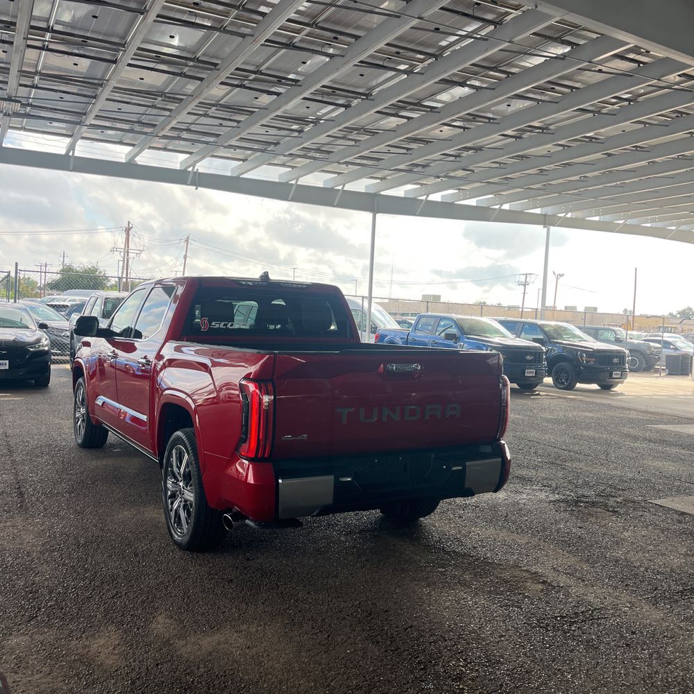 2023 Toyota Tundra Capstone HV